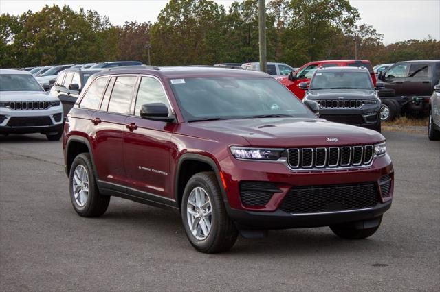 2025 Jeep Grand Cherokee GRAND CHEROKEE LAREDO X 4X2