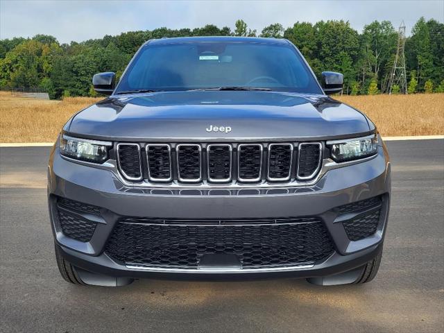 2024 Jeep Grand Cherokee GRAND CHEROKEE LAREDO 4X2