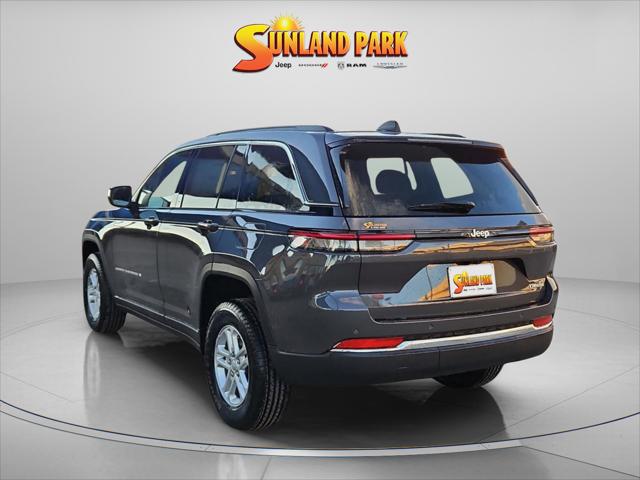 2025 Jeep Grand Cherokee GRAND CHEROKEE LAREDO 4X2