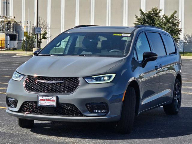 2025 Chrysler Pacifica PACIFICA LIMITED AWD