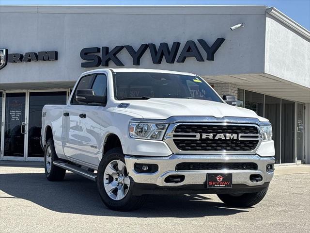 2023 RAM 1500 Big Horn Crew Cab 4x4 64 Box