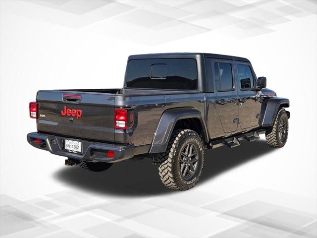 2024 Jeep Gladiator Sport S