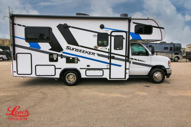 2025 Ford E-350 Cutaway Unknown