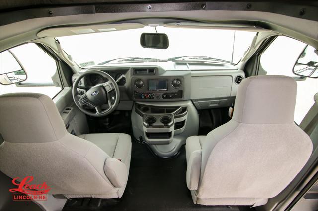 2025 Ford E-350 Cutaway Unknown