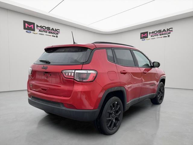 2025 Jeep Compass COMPASS LATITUDE 4X4
