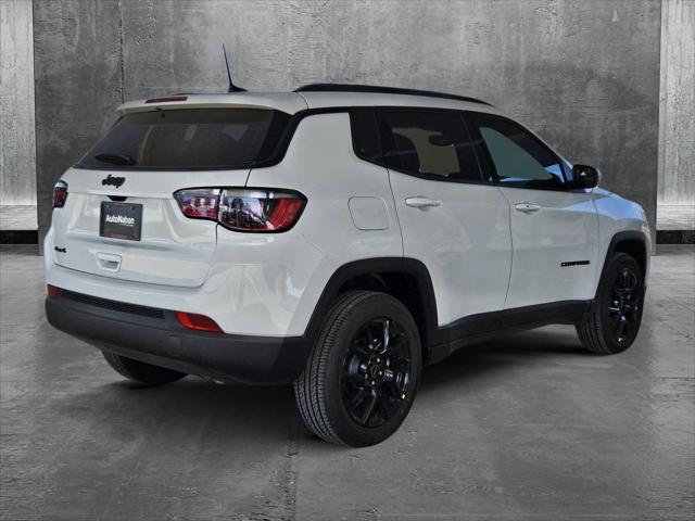 2025 Jeep Compass COMPASS LATITUDE 4X4