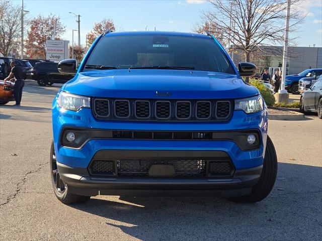 2025 Jeep Compass COMPASS LATITUDE 4X4