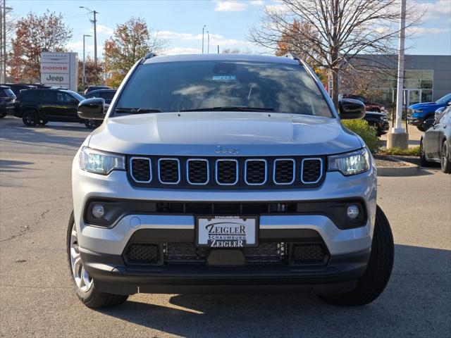 2025 Jeep Compass COMPASS LATITUDE 4X4