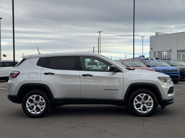 2025 Jeep Compass COMPASS SPORT 4X4