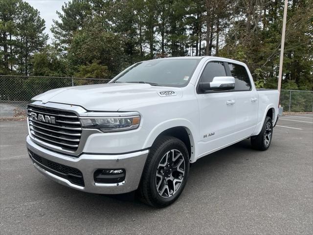 2025 RAM Ram 1500 RAM 1500 LARAMIE CREW CAB 4X2 57 BOX