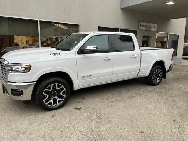 2025 RAM Ram 1500 RAM 1500 LARAMIE CREW CAB 4X4 64 BOX