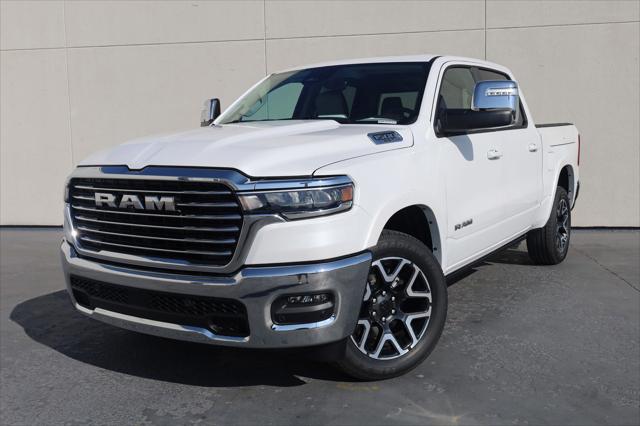 2025 RAM Ram 1500 RAM 1500 LARAMIE CREW CAB 4X4 57 BOX