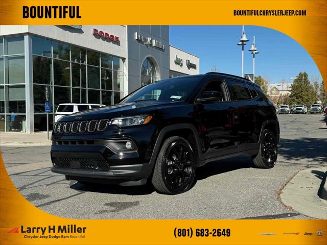 2025 Jeep Compass COMPASS LATITUDE 4X4