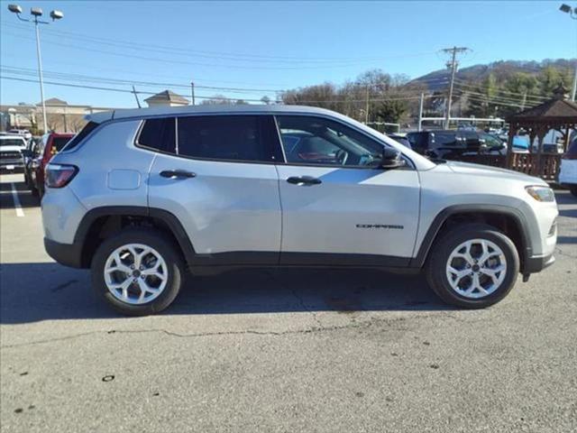 2025 Jeep Compass COMPASS SPORT 4X4