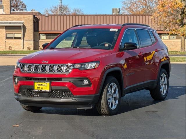 2025 Jeep Compass COMPASS LATITUDE 4X4