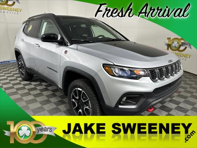 2025 Jeep Compass COMPASS TRAILHAWK 4X4