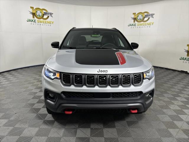 2025 Jeep Compass COMPASS TRAILHAWK 4X4