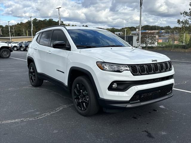 2025 Jeep Compass COMPASS LATITUDE 4X4