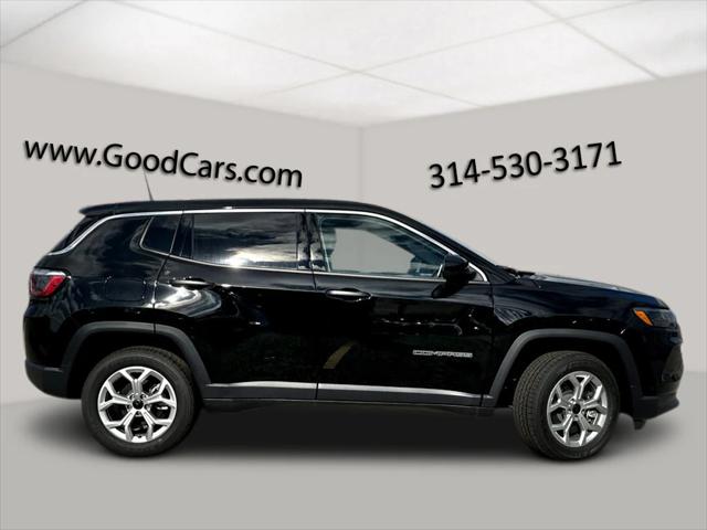 2025 Jeep Compass COMPASS SPORT 4X4