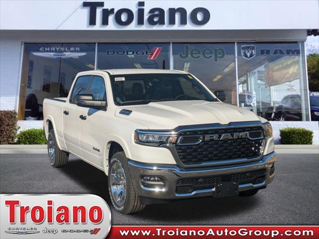 2025 RAM Ram 1500 RAM 1500 BIG HORN CREW CAB 4X4 64 BOX