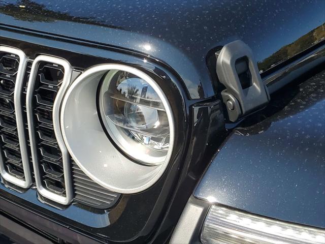 2025 Jeep Wrangler WRANGLER 4-DOOR SAHARA