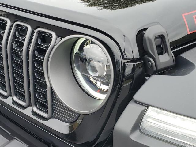 2025 Jeep Wrangler WRANGLER 4-DOOR RUBICON