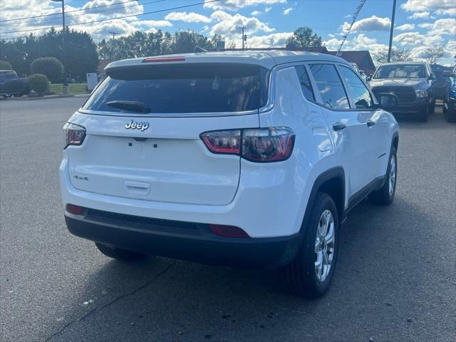 2025 Jeep Compass COMPASS SPORT 4X4
