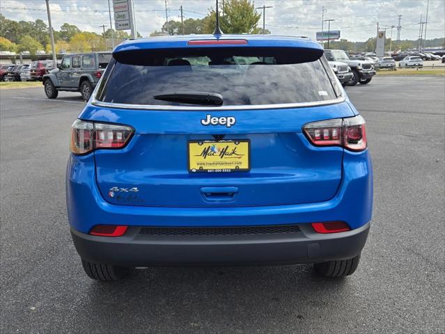 2025 Jeep Compass COMPASS SPORT 4X4