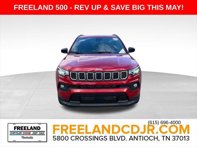 2025 Jeep Compass COMPASS LATITUDE 4X4