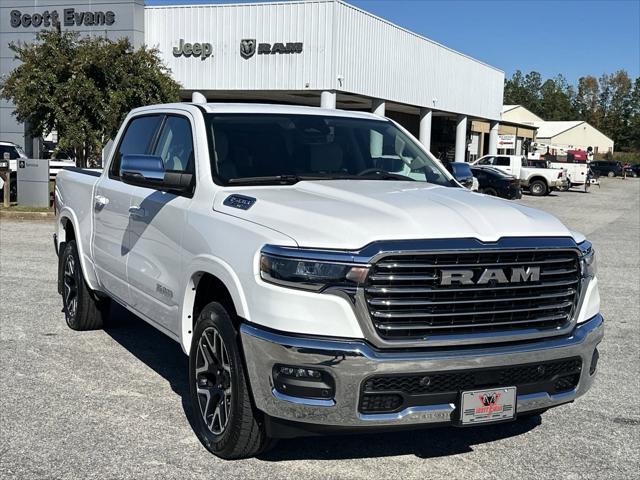 2025 RAM Ram 1500 RAM 1500 LARAMIE CREW CAB 4X4 57 BOX