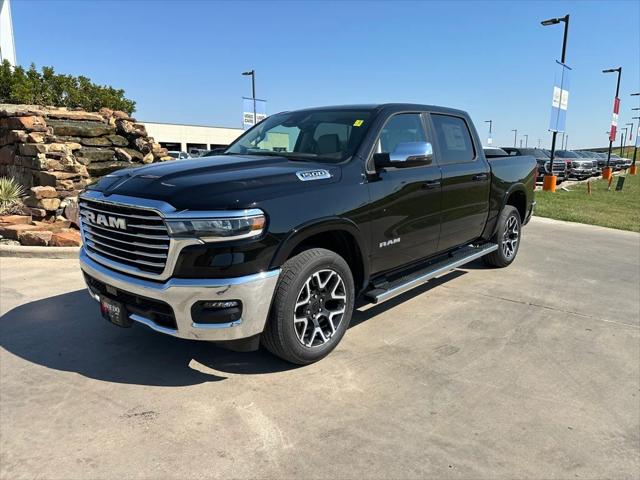 2025 RAM Ram 1500 RAM 1500 LARAMIE CREW CAB 4X2 57 BOX