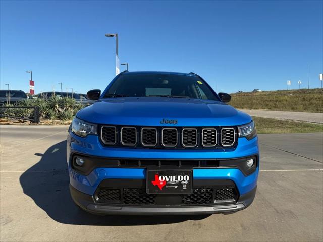 2025 Jeep Compass COMPASS LATITUDE 4X4