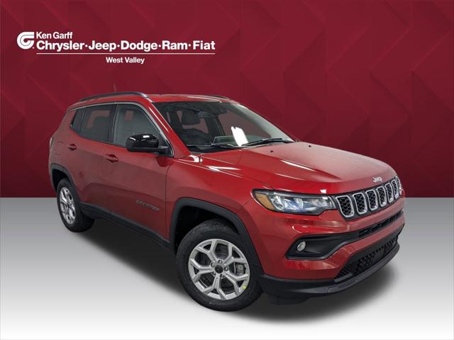 2025 Jeep Compass COMPASS LATITUDE 4X4