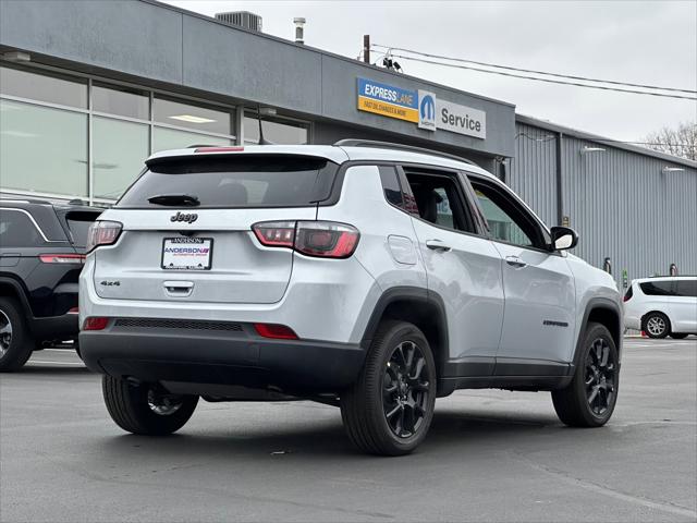 2025 Jeep Compass COMPASS LATITUDE 4X4