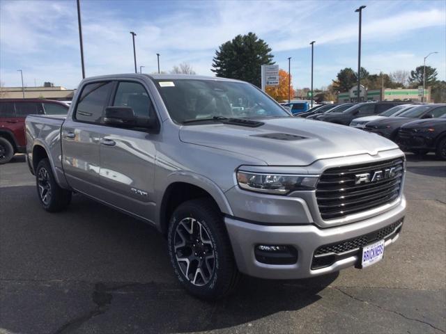 2025 RAM Ram 1500 RAM 1500 LARAMIE CREW CAB 4X4 57 BOX