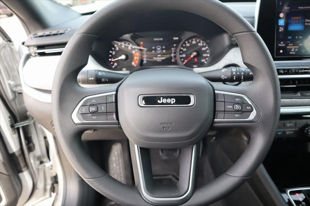 2025 Jeep Compass COMPASS SPORT 4X4