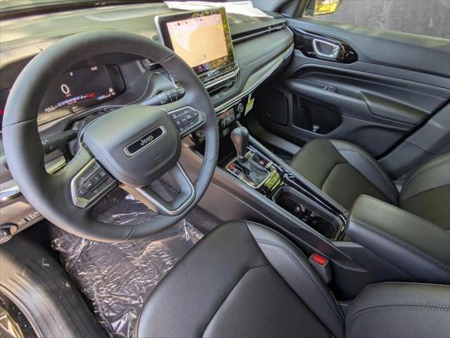 2025 Jeep Compass COMPASS LIMITED 4X4