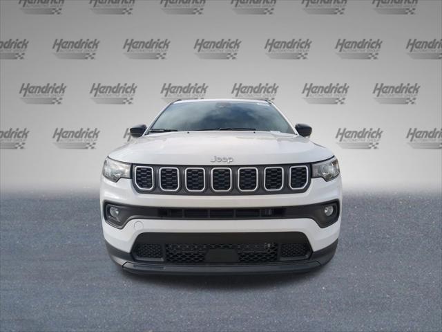 2025 Jeep Compass COMPASS LATITUDE 4X4