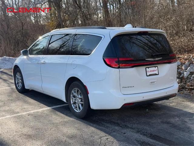 2021 Chrysler Pacifica Touring
