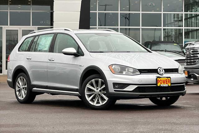 2017 Volkswagen Golf Alltrack TSI S