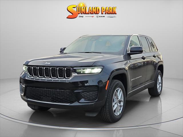 2025 Jeep Grand Cherokee GRAND CHEROKEE LAREDO X 4X2