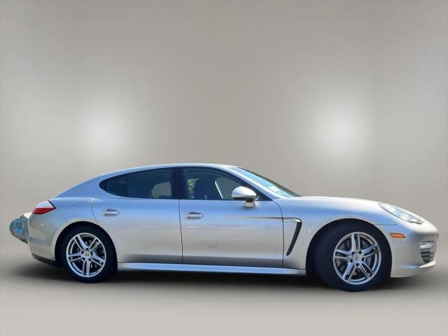 2011 Porsche Panamera 4