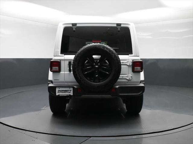 2022 Jeep Wrangler Unlimited Sahara Altitude 4x4