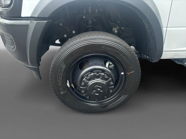 2024 Ram 5500 Tradesman/SLT