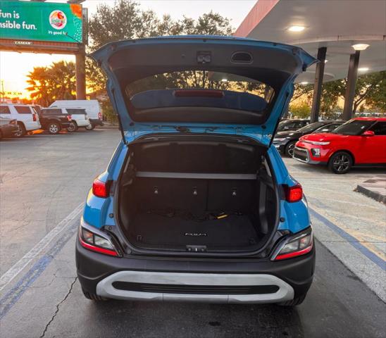 2022 Hyundai Kona SEL