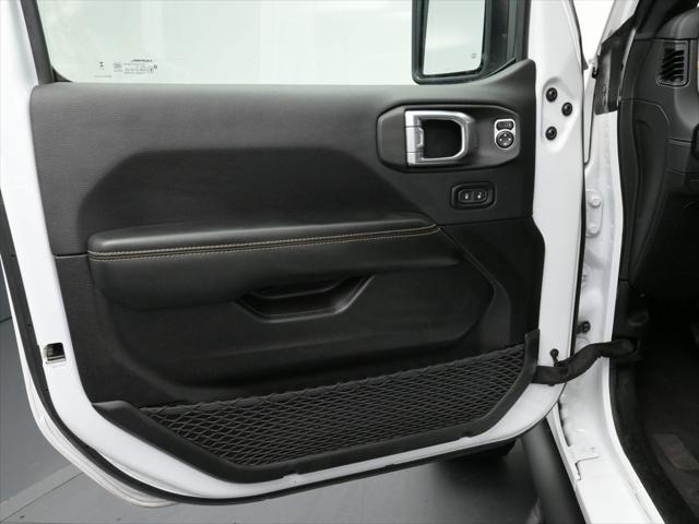 2024 Jeep Wrangler 4-Door Sahara 4x4