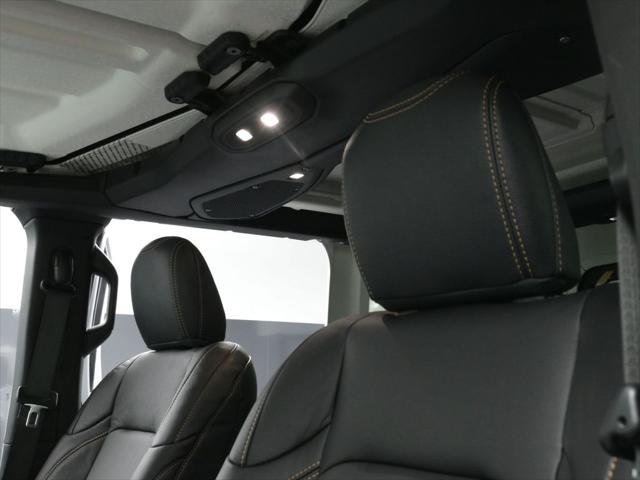 2024 Jeep Wrangler 4-Door Sahara 4x4