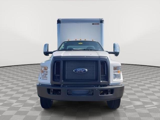 2025 Ford F-650 Base