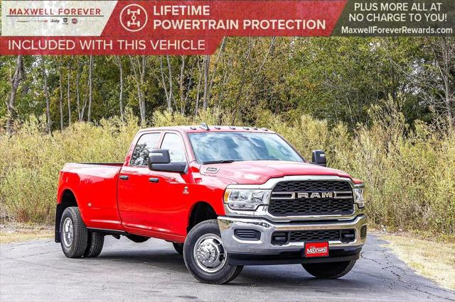 2024 RAM Ram 3500 RAM 3500 TRADESMAN CREW CAB 4X4 8 BOX