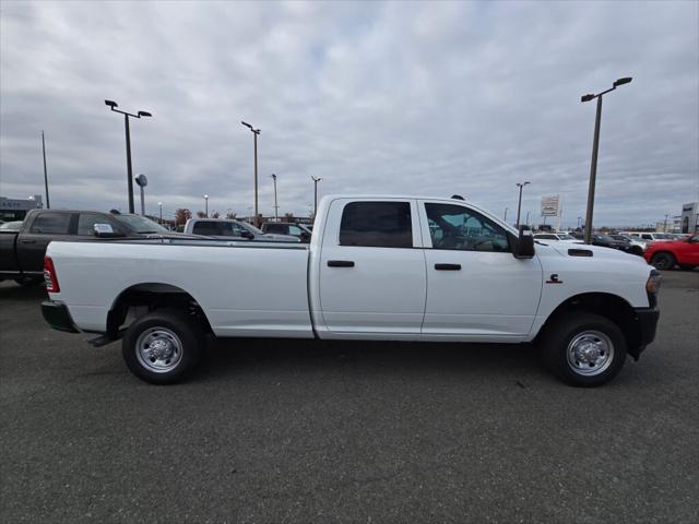 2024 RAM Ram 2500 RAM 2500 TRADESMAN CREW CAB 4X4 8 BOX